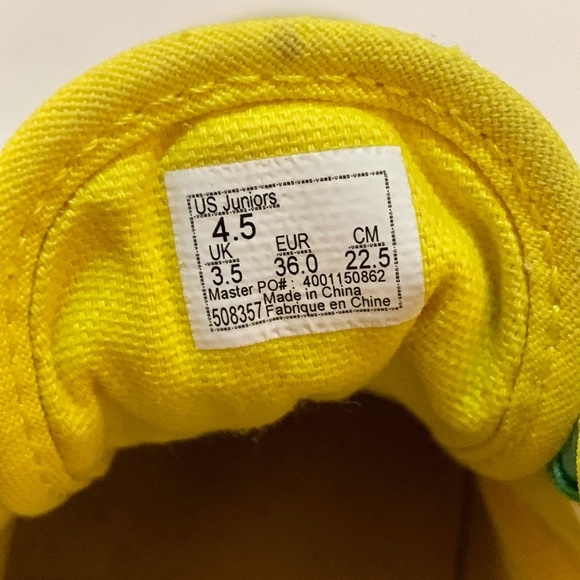 Vans Old Skool Checkerboard Rainbow Lace Sz 4.5 Juniors - Picture 7 of 13